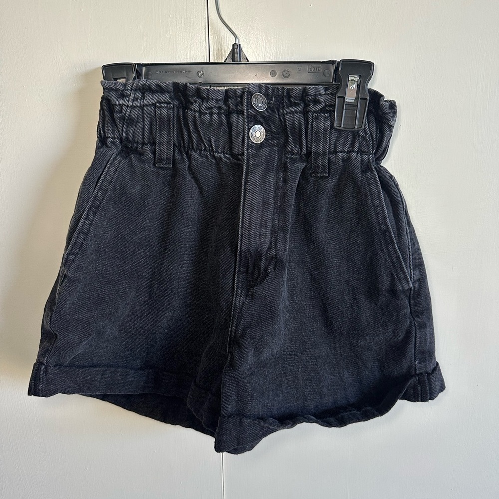 Forever 21 Greyish-Black Denim shorts